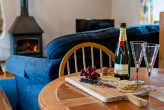 Hendra Barn Lounge